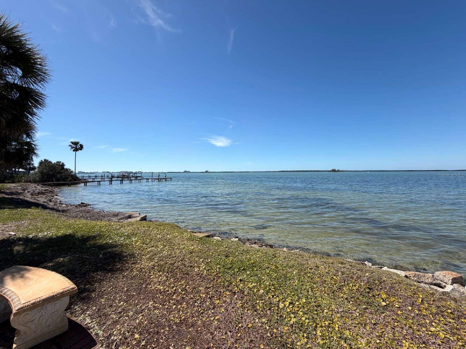 Image 19 of 20 For 1101 Victoria Drive 23