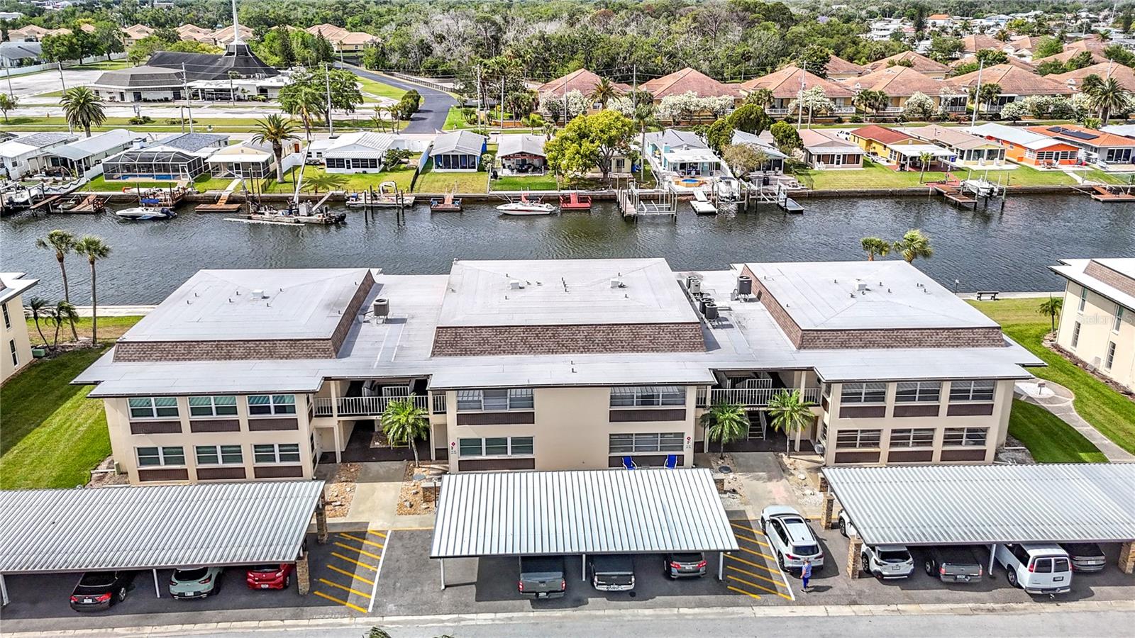 Image 10 of 39 For 4812 Jasper Drive 203