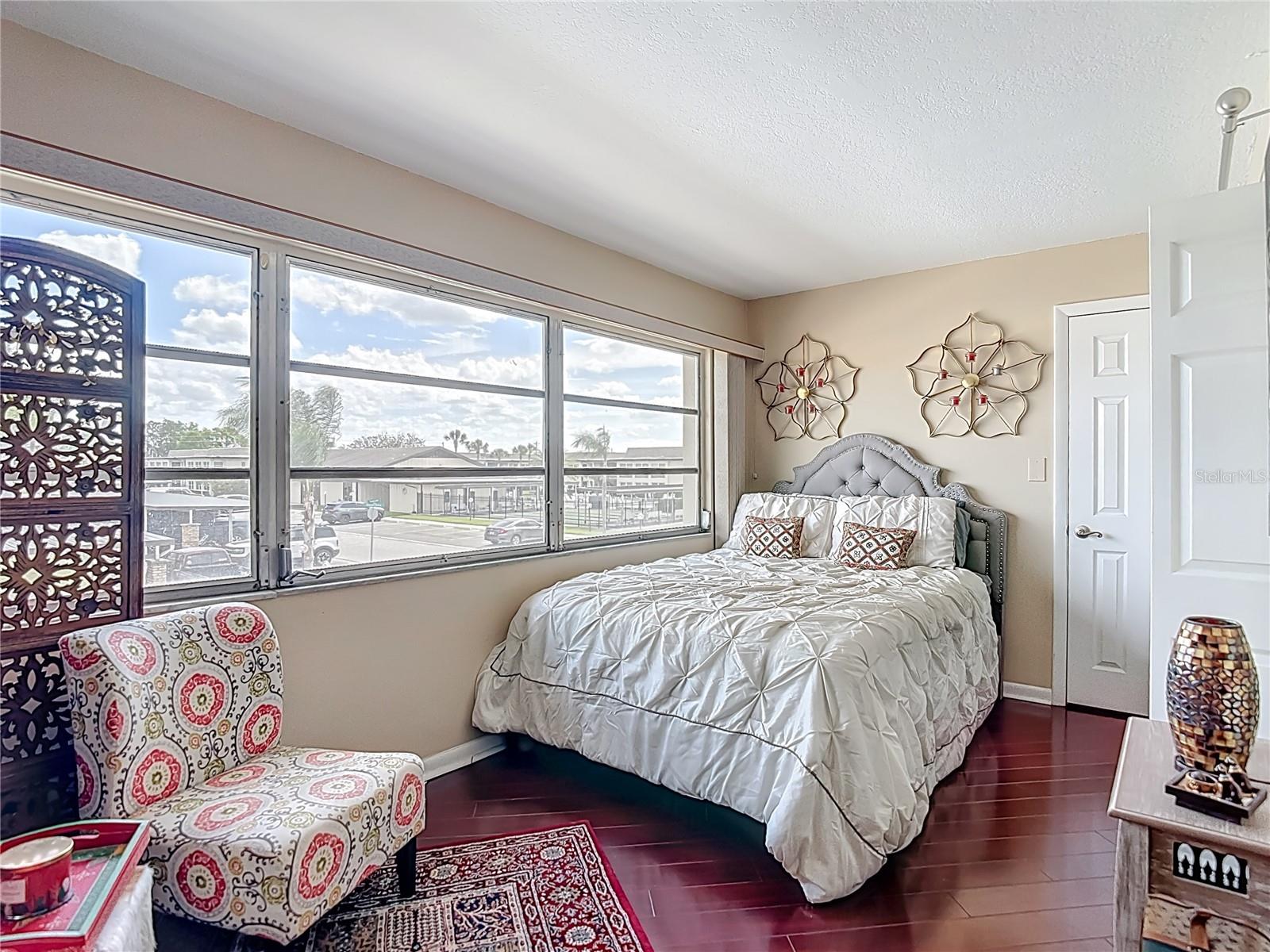 Image 27 of 39 For 4812 Jasper Drive 203