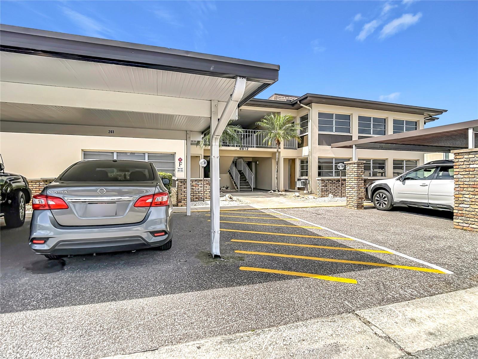 Image 4 of 39 For 4812 Jasper Drive 203