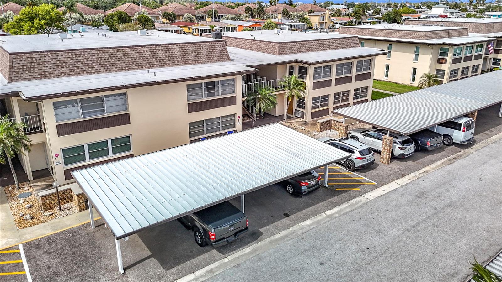 Image 6 of 39 For 4812 Jasper Drive 203