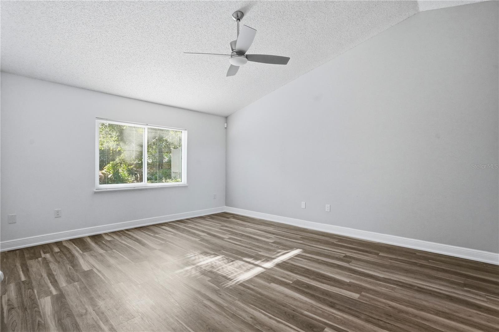 Image 13 of 74 For 5277 Deltona Boulevard