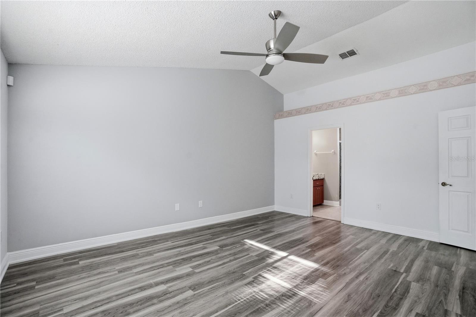 Image 25 of 74 For 5277 Deltona Boulevard