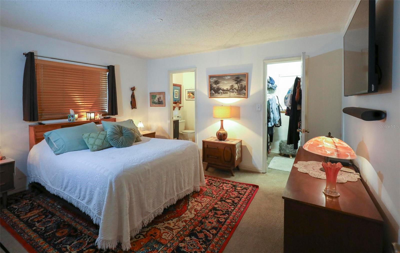 Image 21 of 50 For 7549 Pier Road