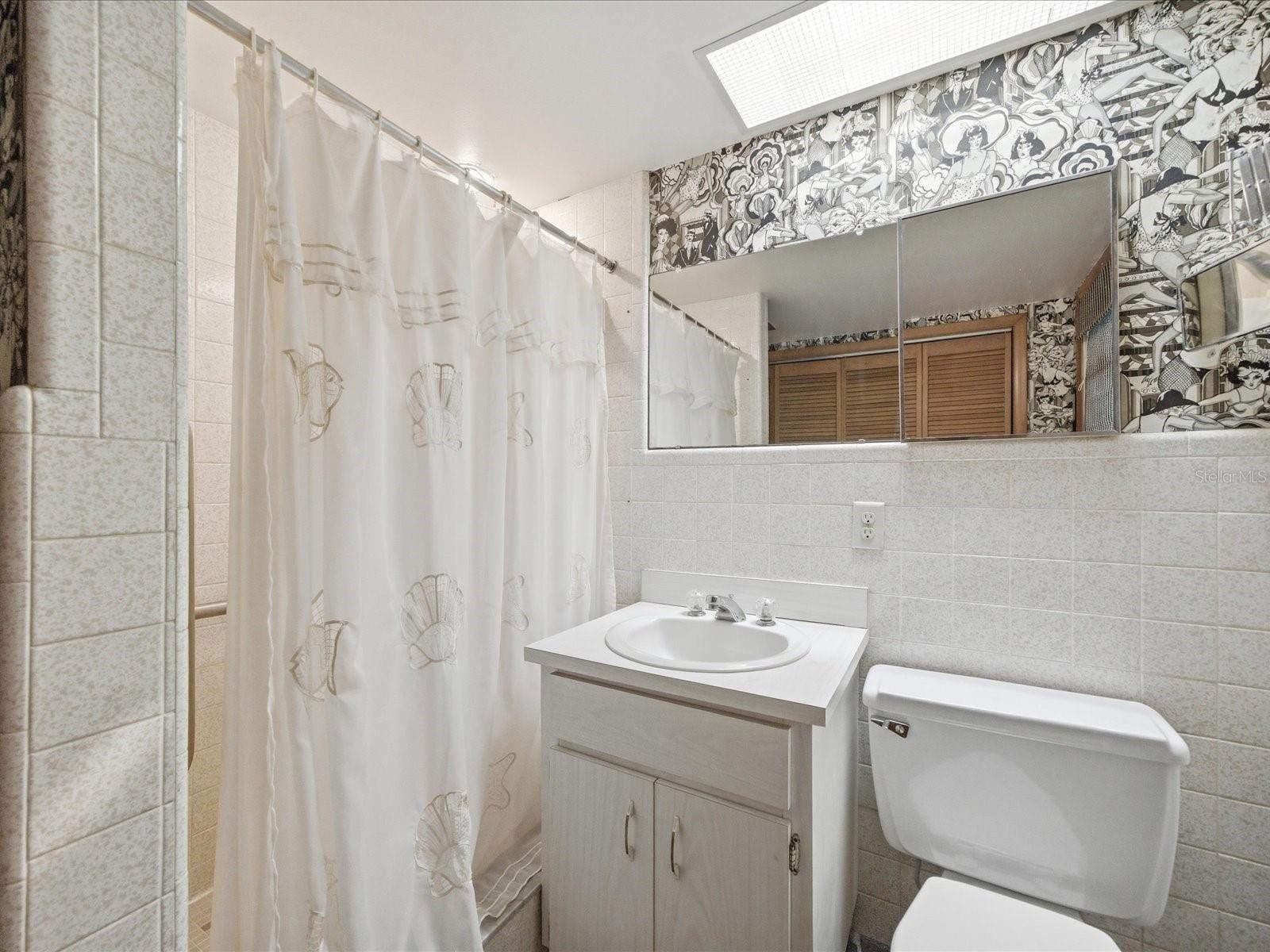 Image 18 of 36 For 8979 White Dogwood Drive