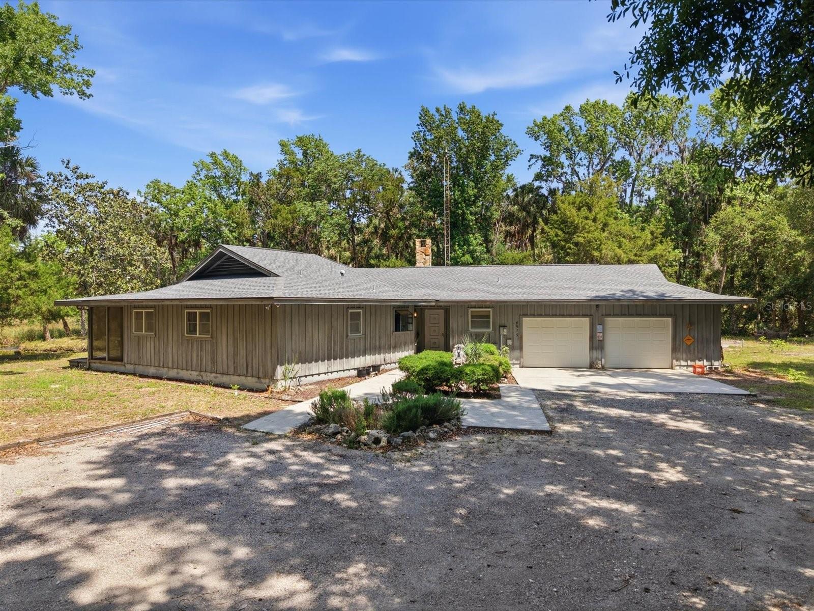 Image 5 of 36 For 8979 White Dogwood Drive