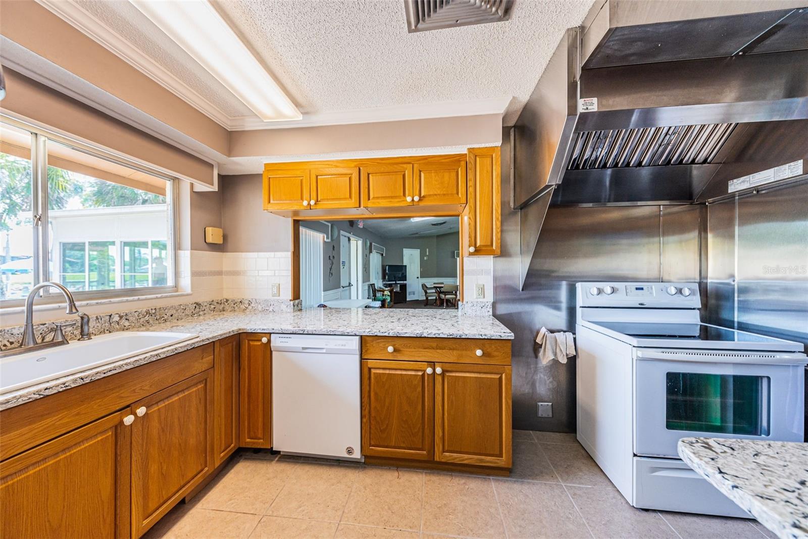 Image 68 of 77 For 3815 Penrick Drive 0
