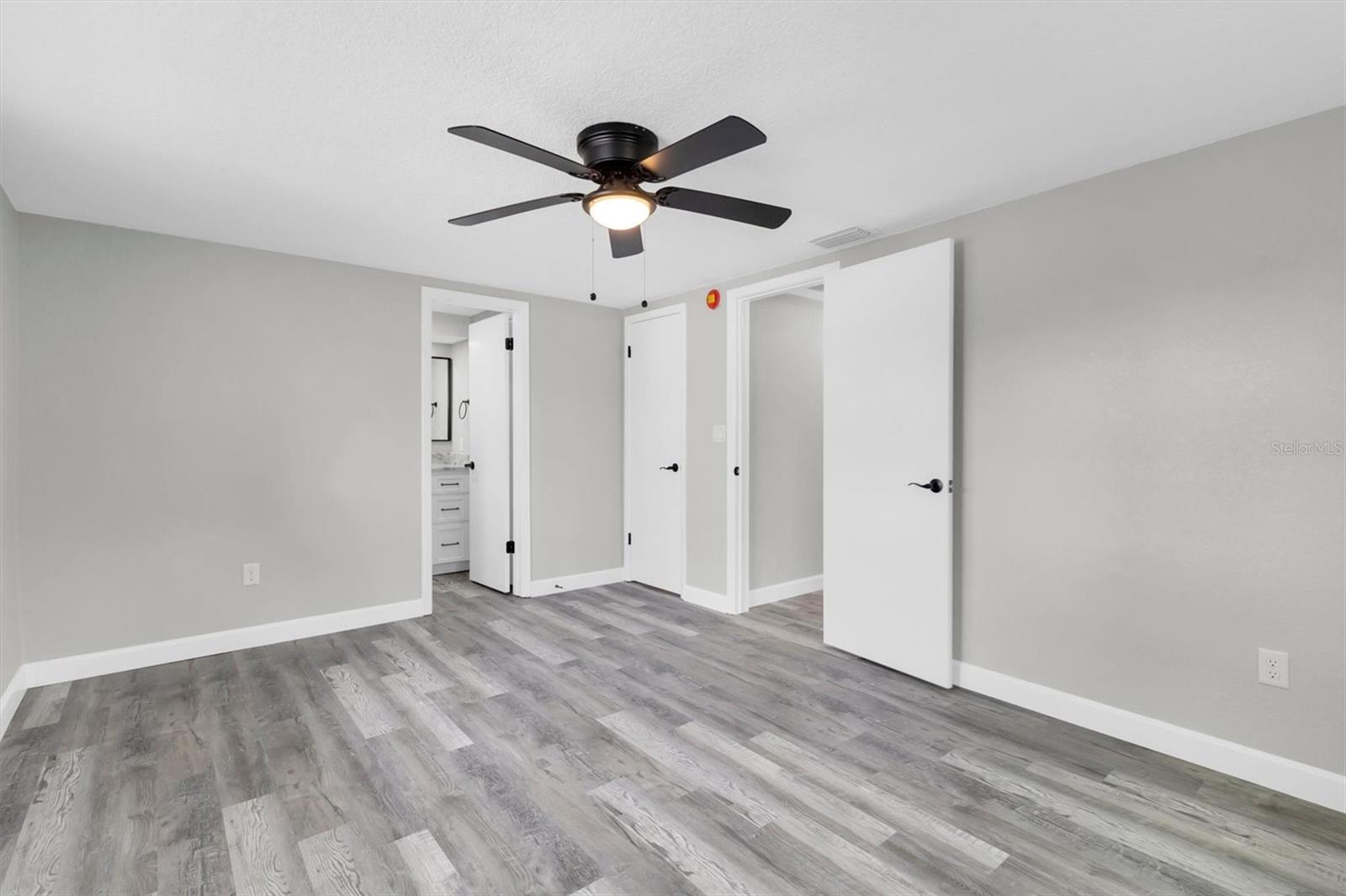 Image 12 of 28 For 6111 11th Avenue