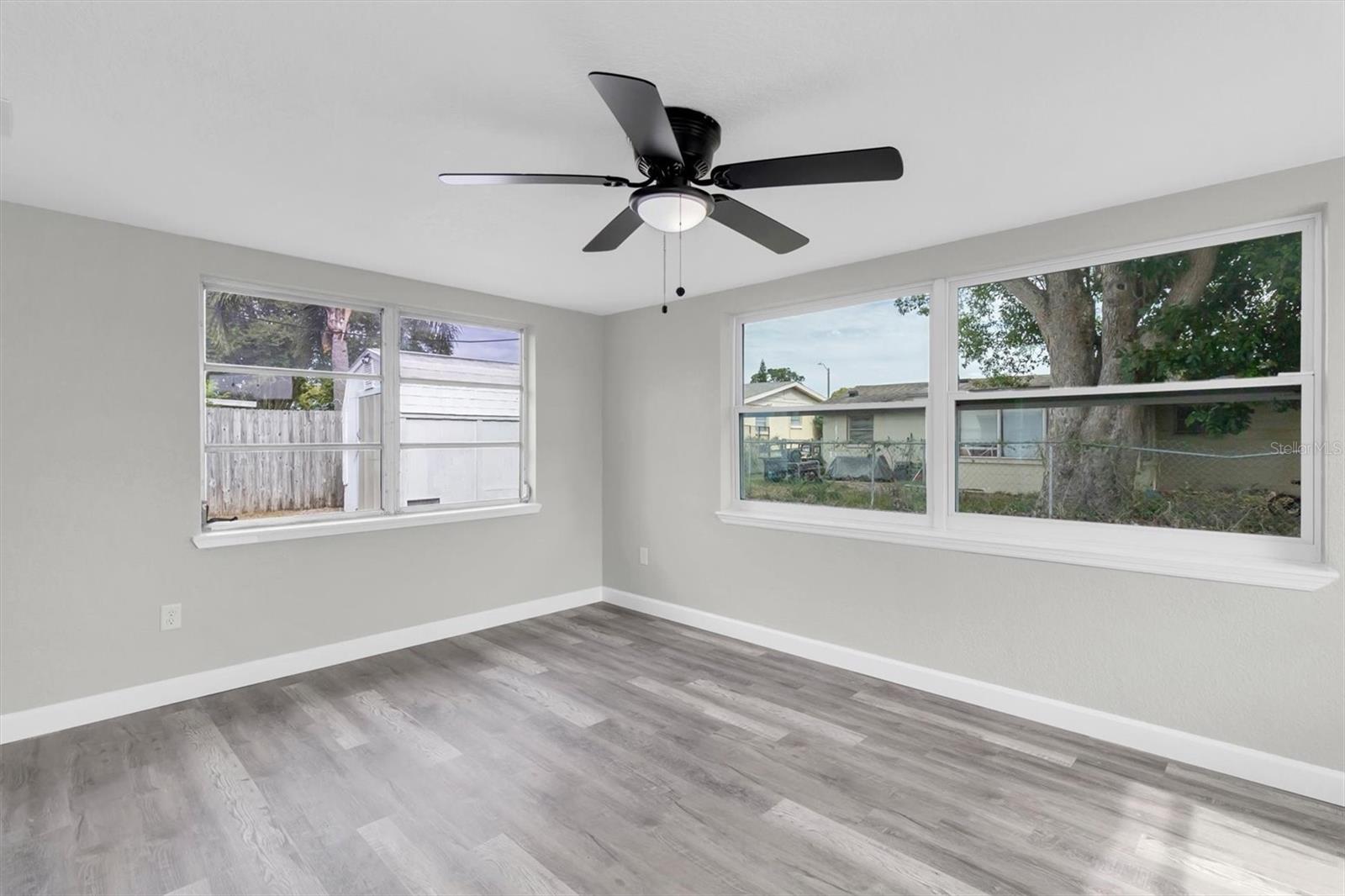 Image 18 of 28 For 6111 11th Avenue