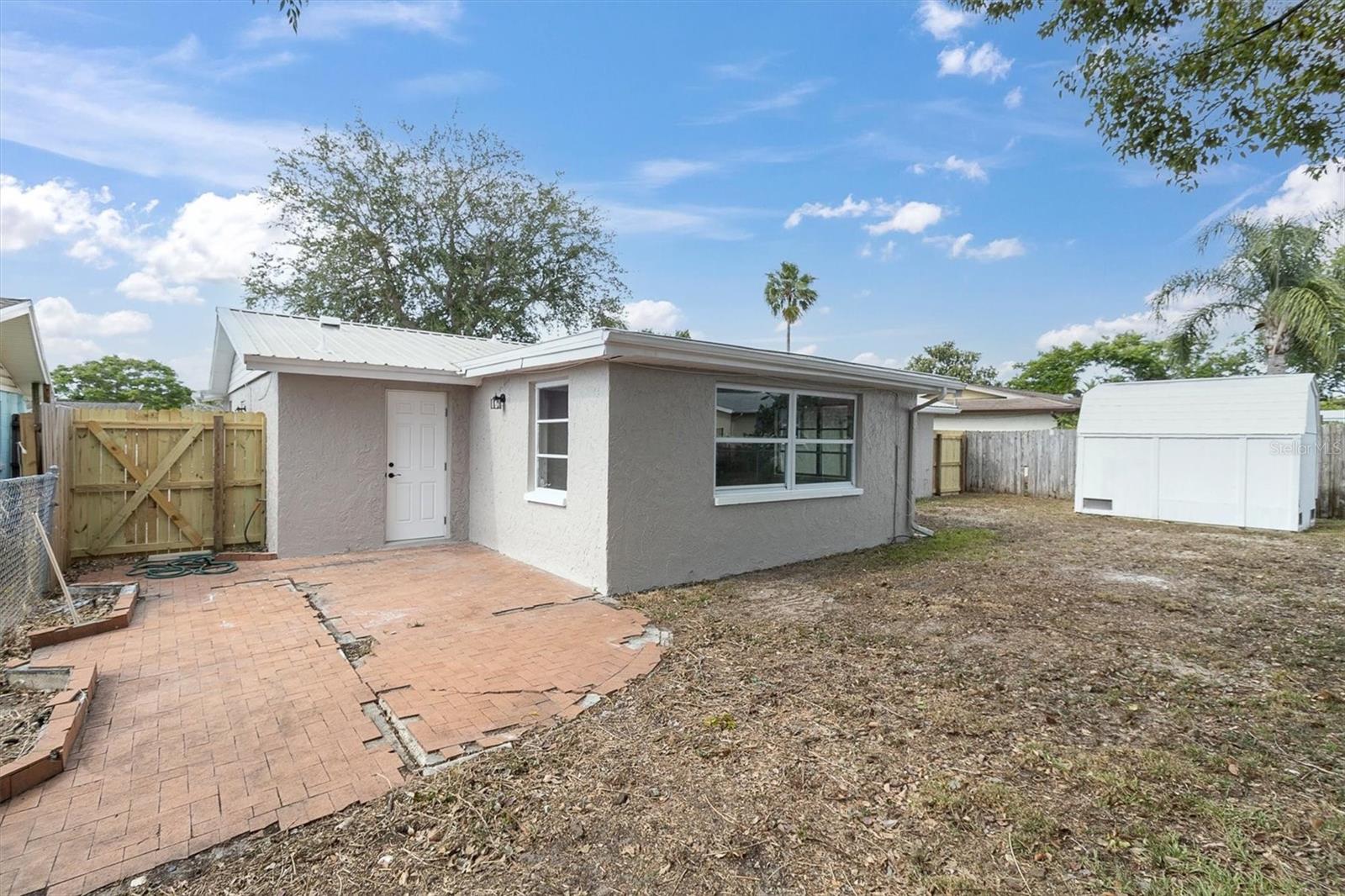 Image 22 of 28 For 6111 11th Avenue