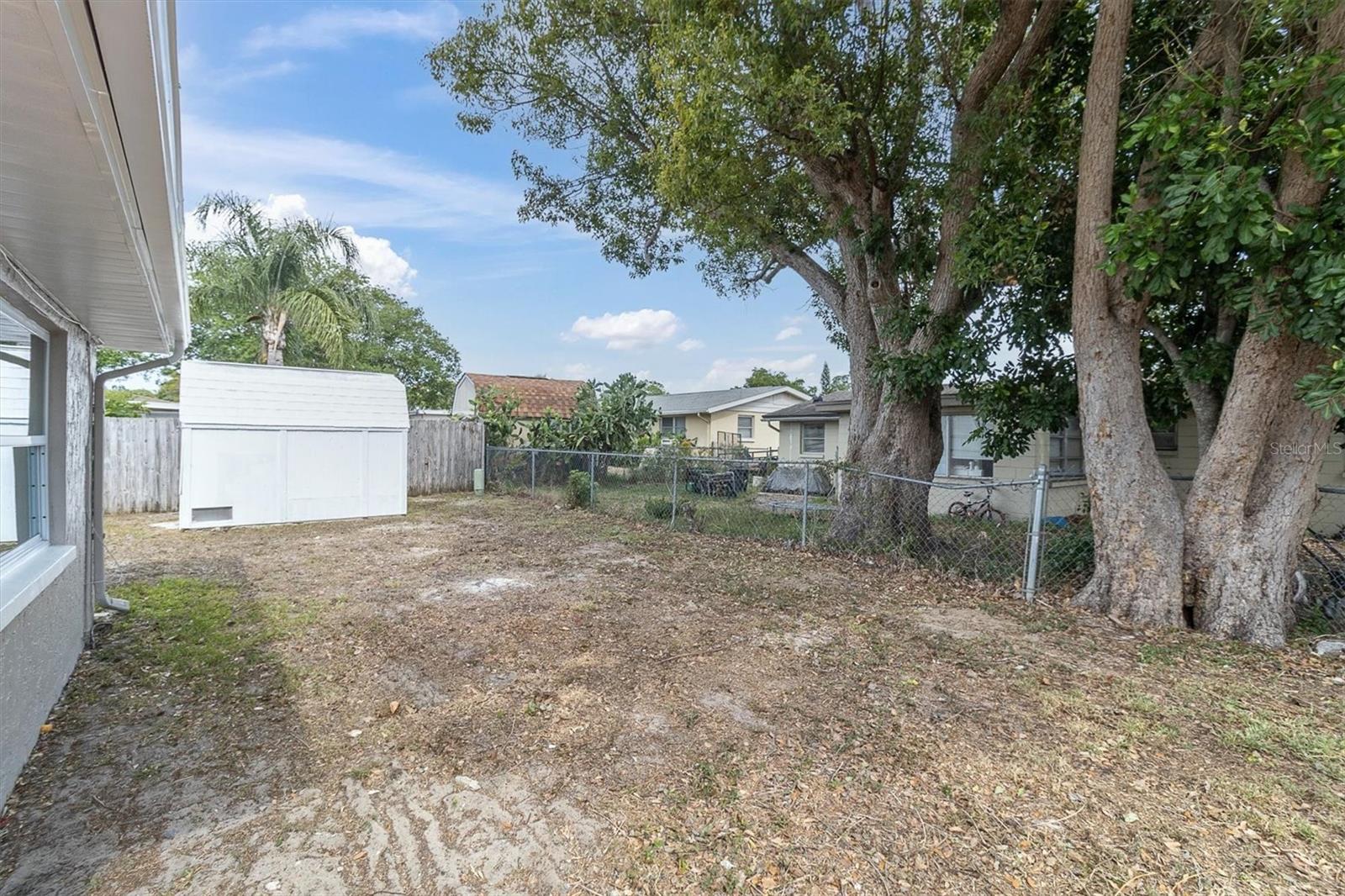 Image 23 of 28 For 6111 11th Avenue