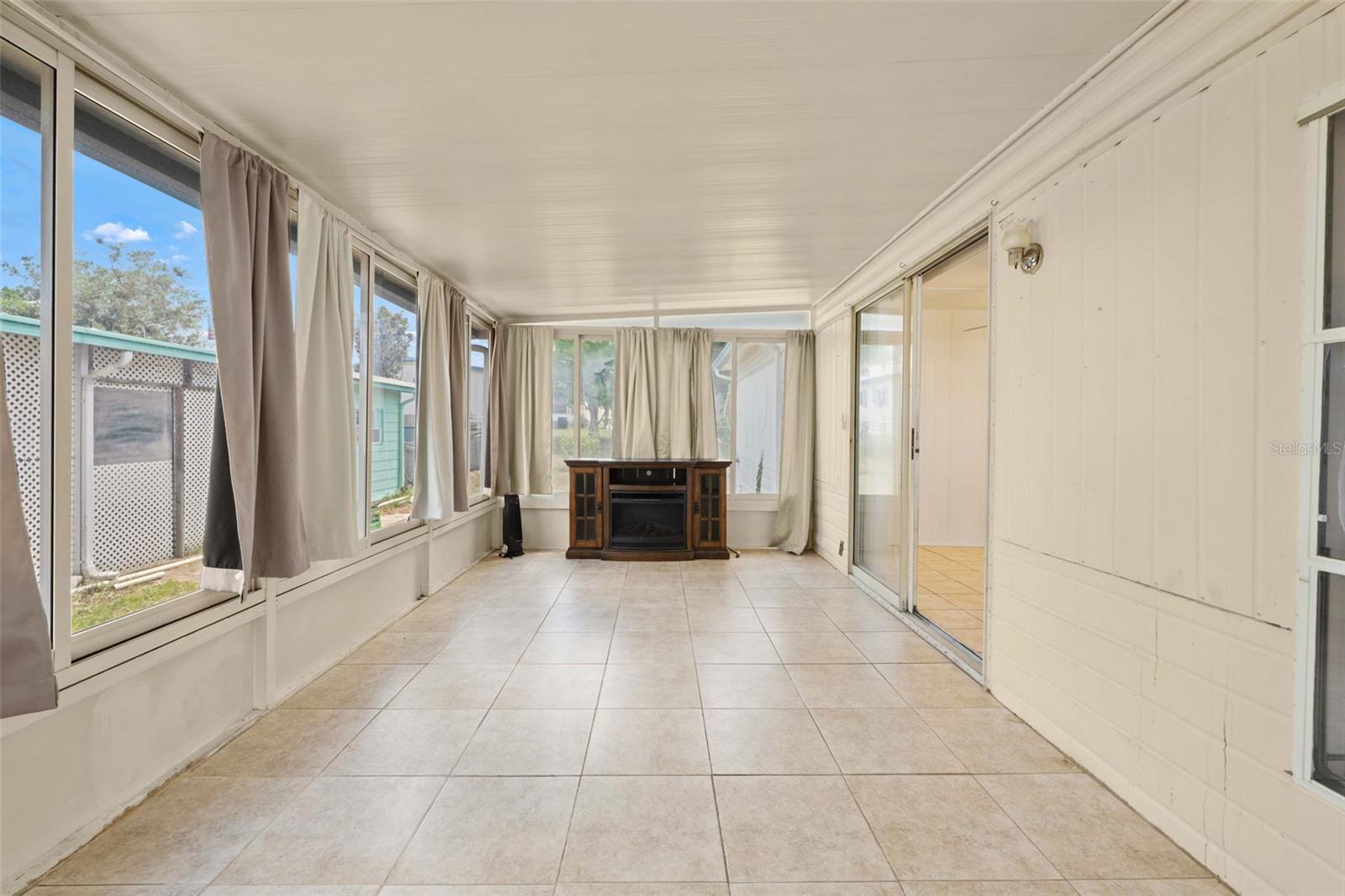 Listing photo id 29 for 12280 Fairway Avenue