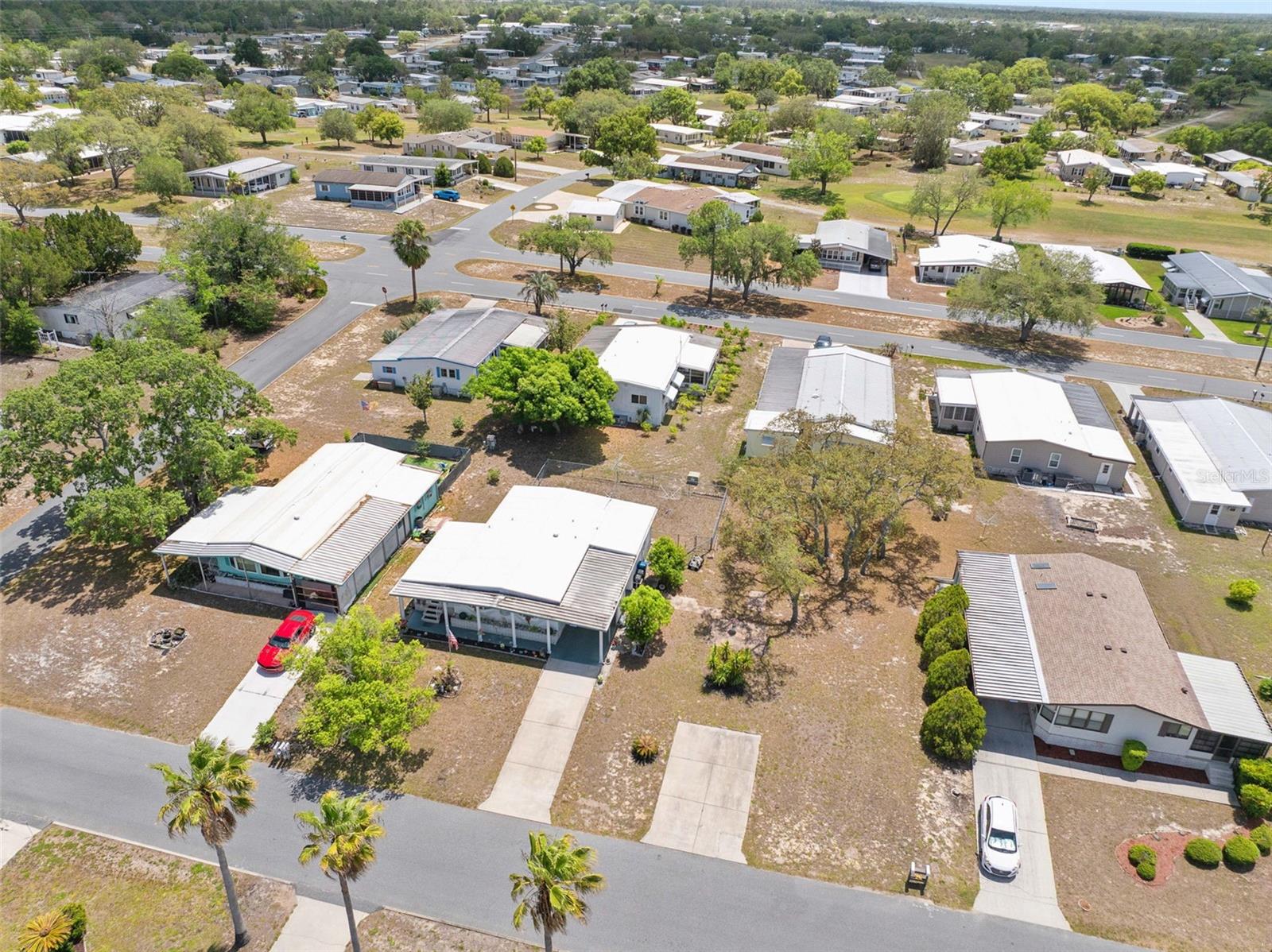 Listing photo id 43 for 12280 Fairway Avenue