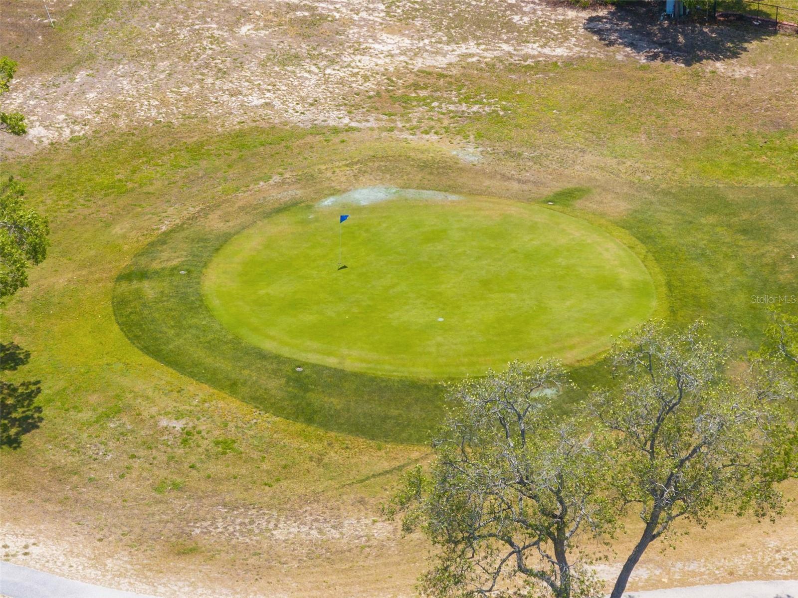 Listing photo id 51 for 12280 Fairway Avenue