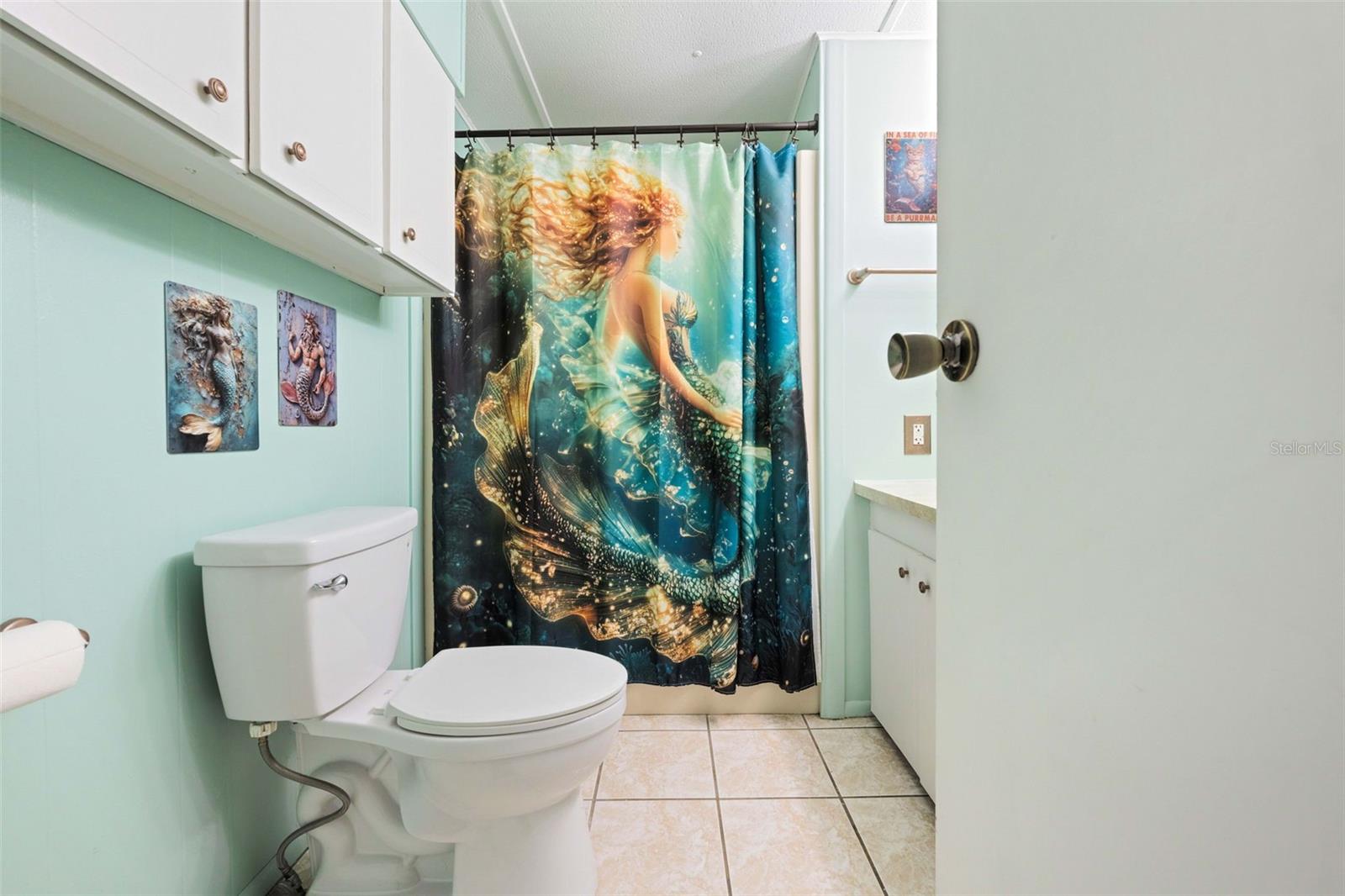 Listing photo id 7 for 12280 Fairway Avenue