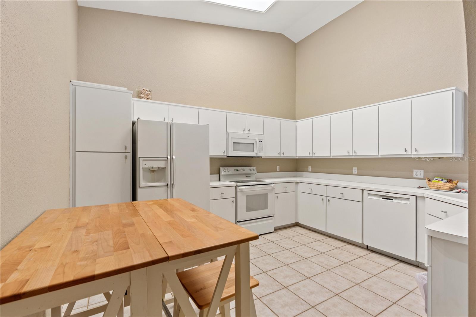 Image 10 of 45 For 21506 Gray Tern Court