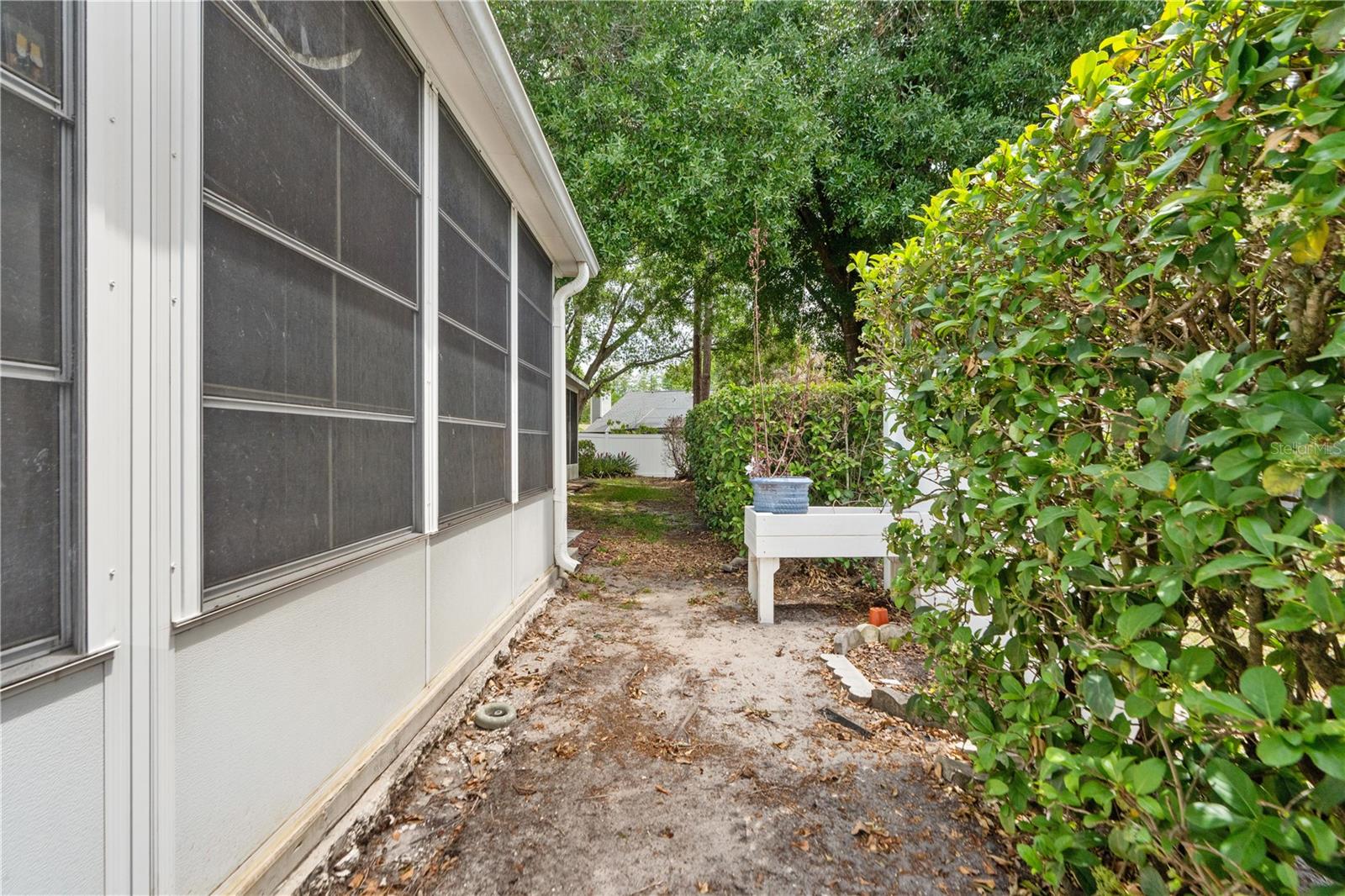 Image 32 of 45 For 21506 Gray Tern Court