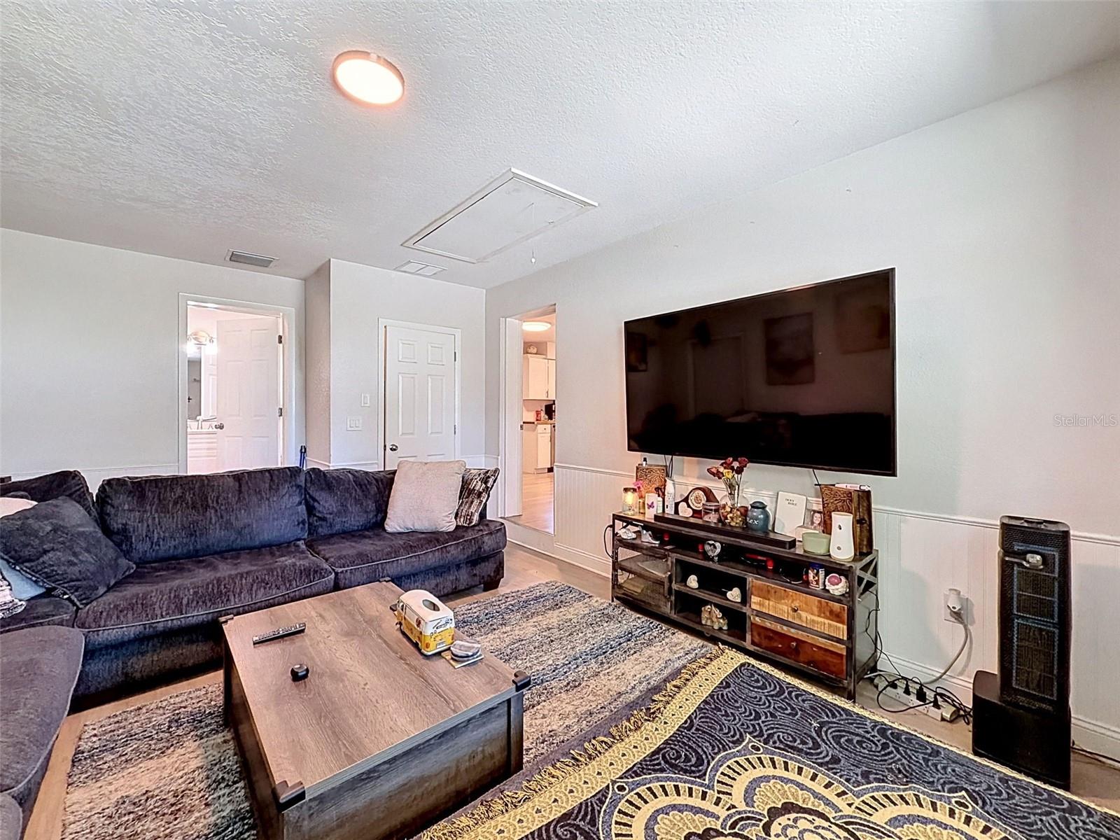 Image 10 of 52 For 13944 1st Street