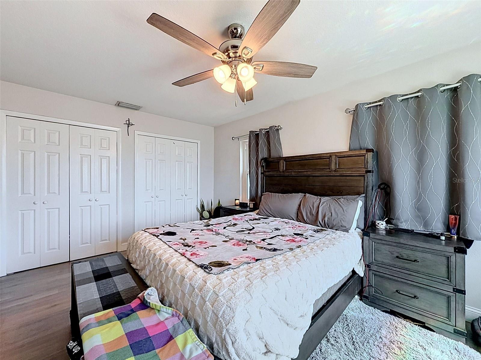 Image 31 of 52 For 13944 1st Street