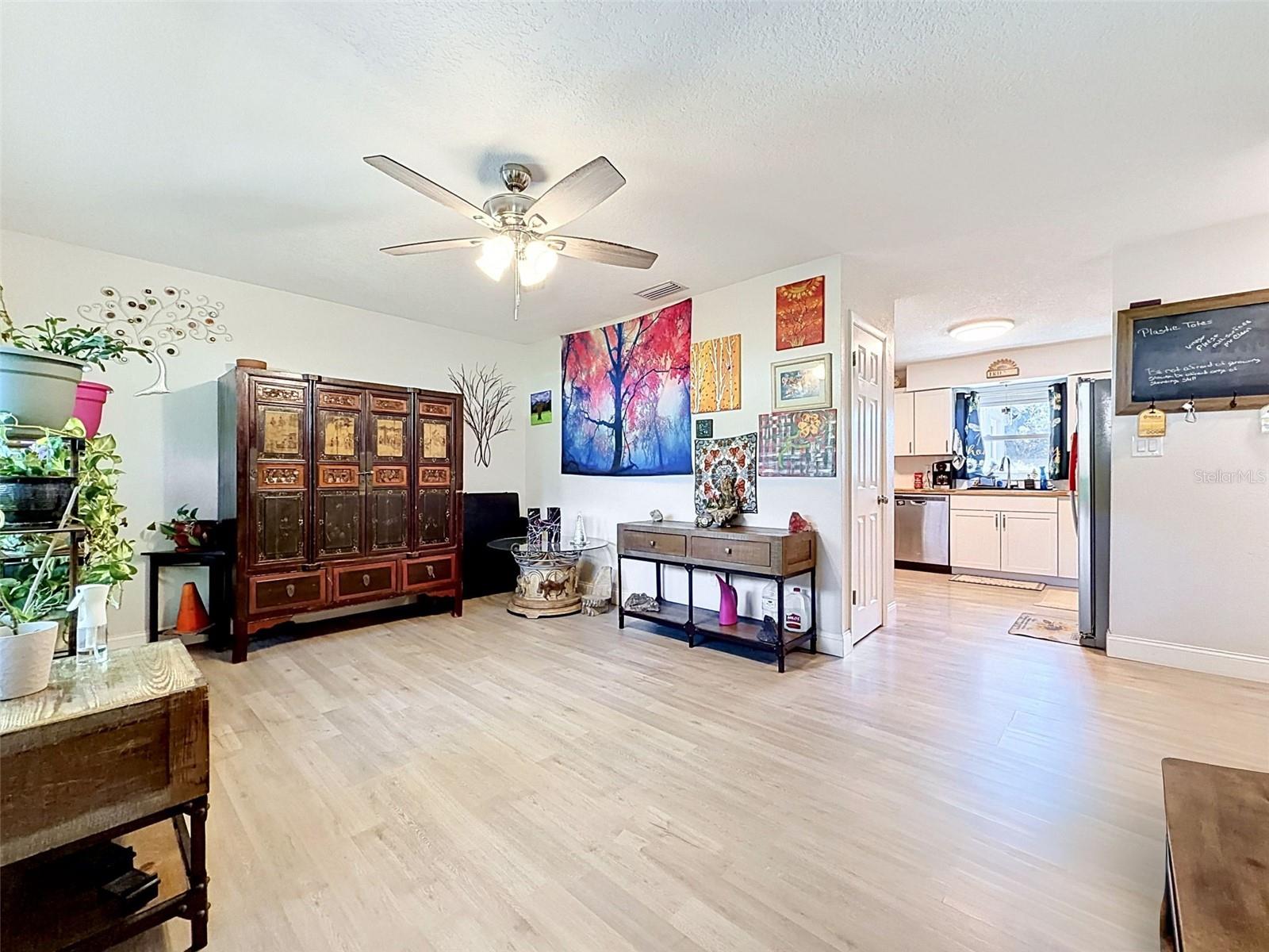 Image 6 of 52 For 13944 1st Street