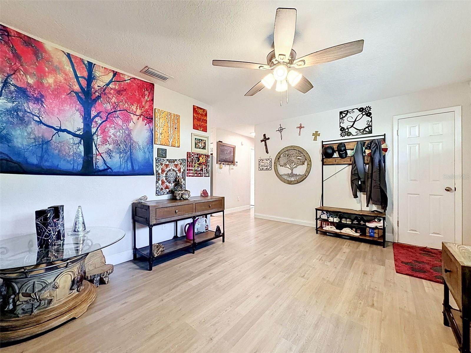 Image 8 of 52 For 13944 1st Street