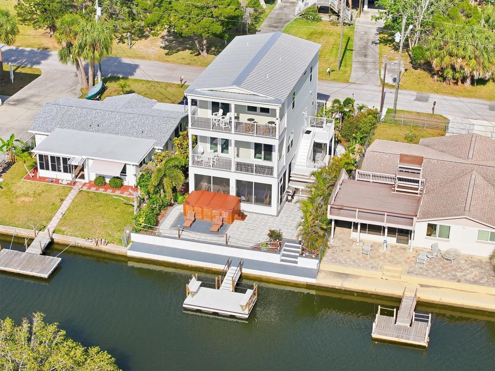 Image 10 of 95 For 14429 Birch Street