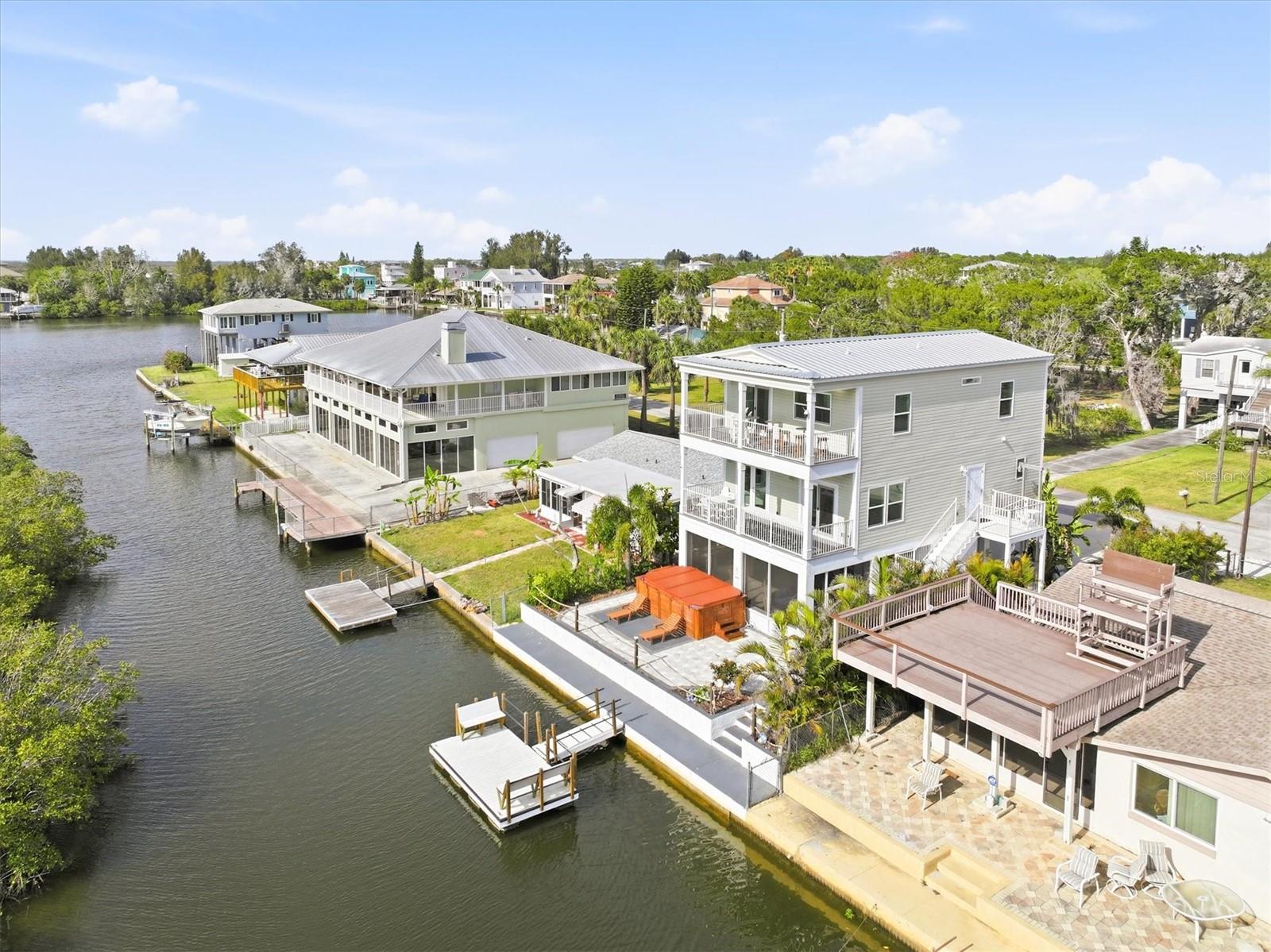 Image 11 of 95 For 14429 Birch Street