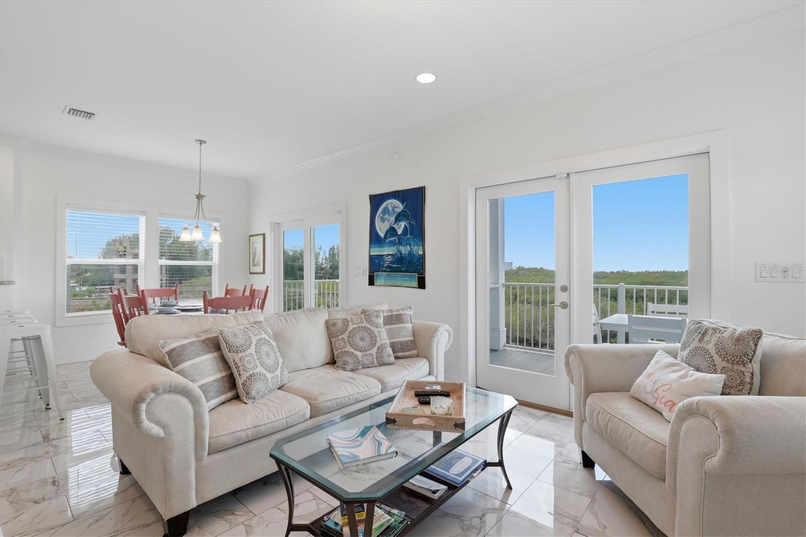 Image 34 of 95 For 14429 Birch Street