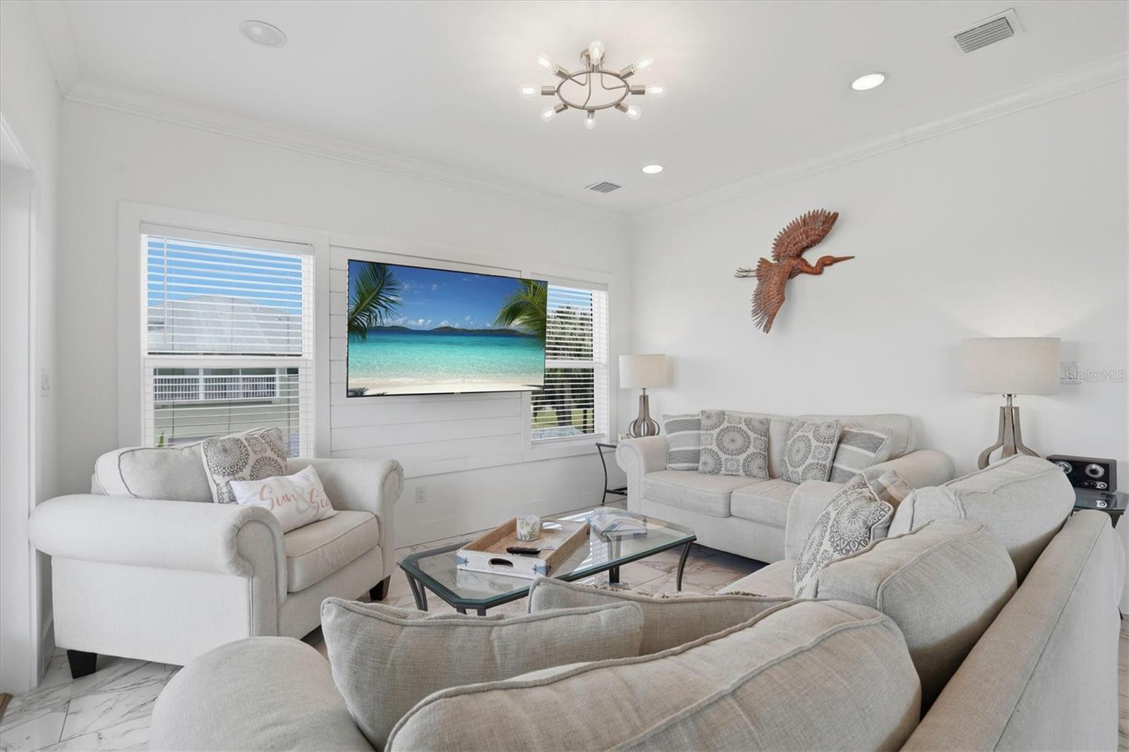 Image 35 of 95 For 14429 Birch Street