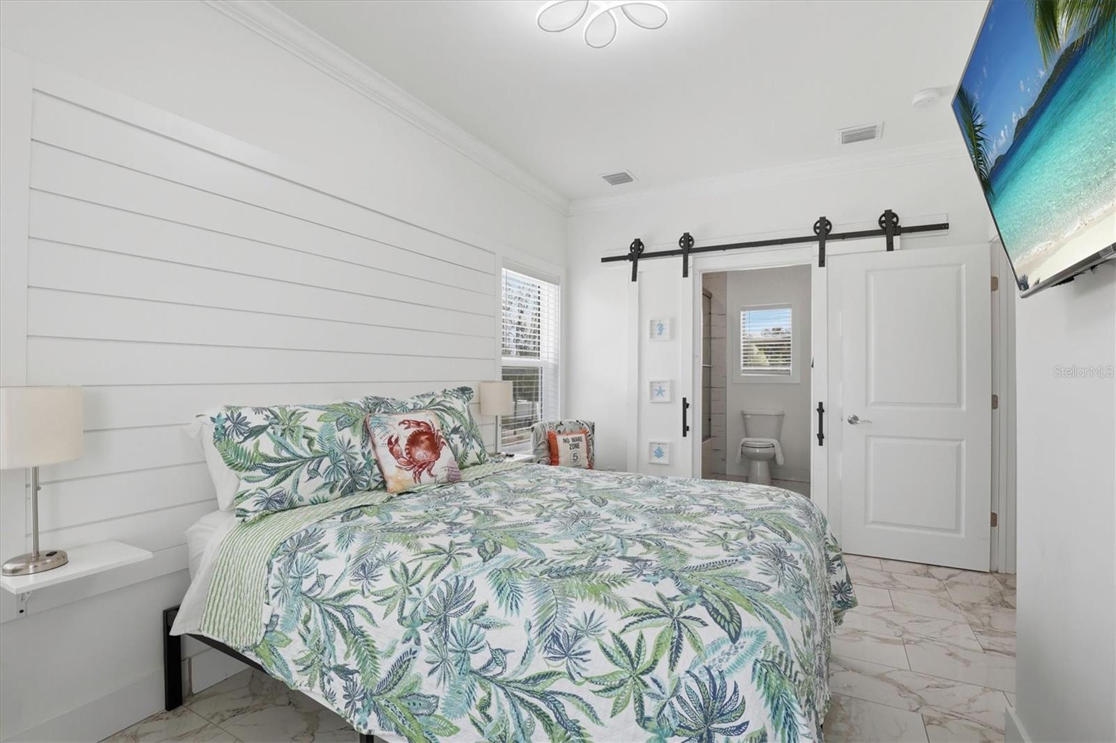 Image 61 of 95 For 14429 Birch Street