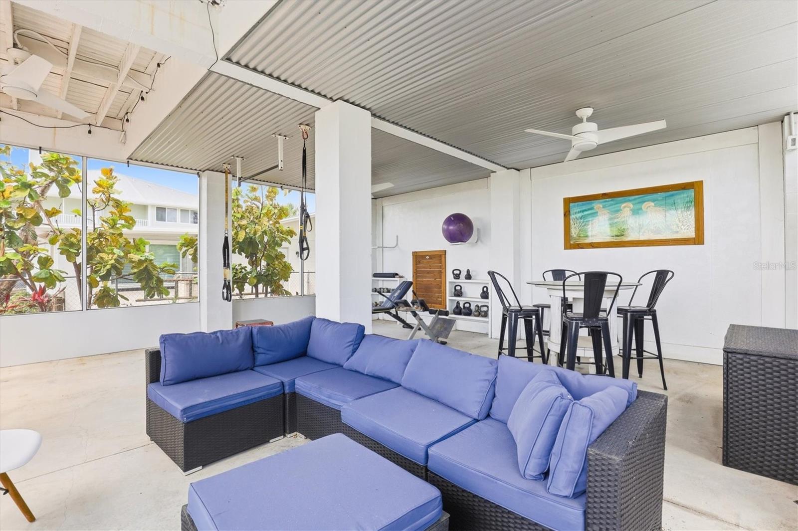 Image 71 of 95 For 14429 Birch Street