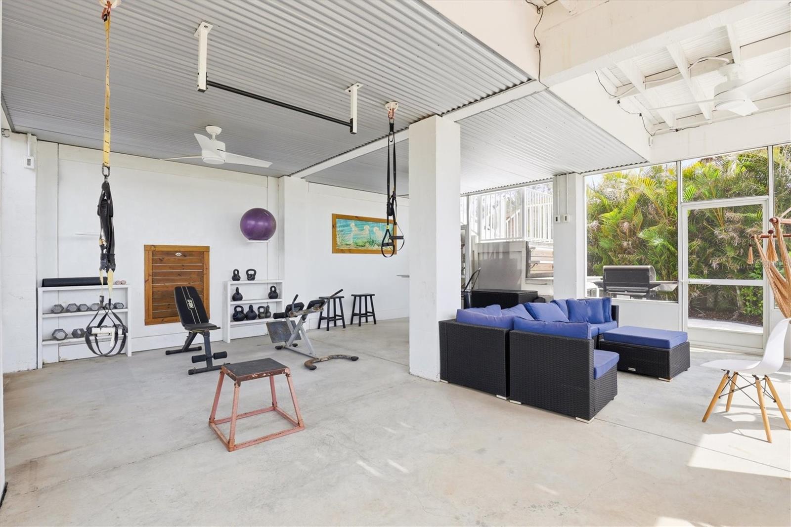 Image 74 of 95 For 14429 Birch Street