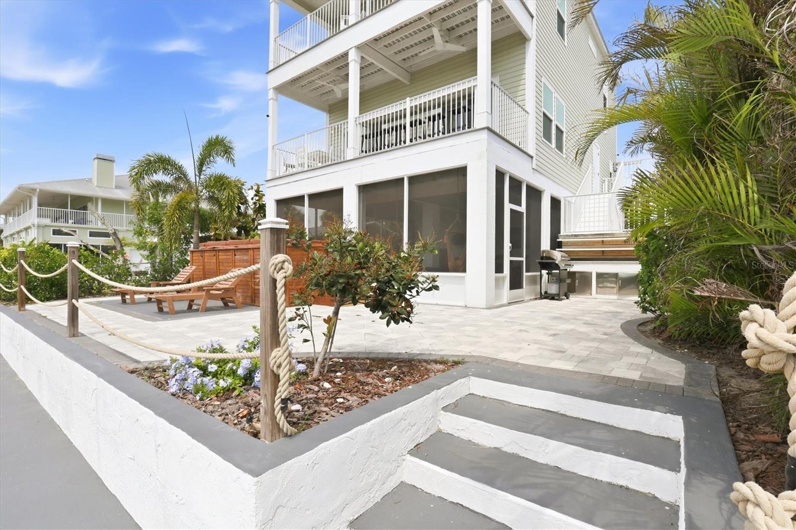 Image 79 of 95 For 14429 Birch Street