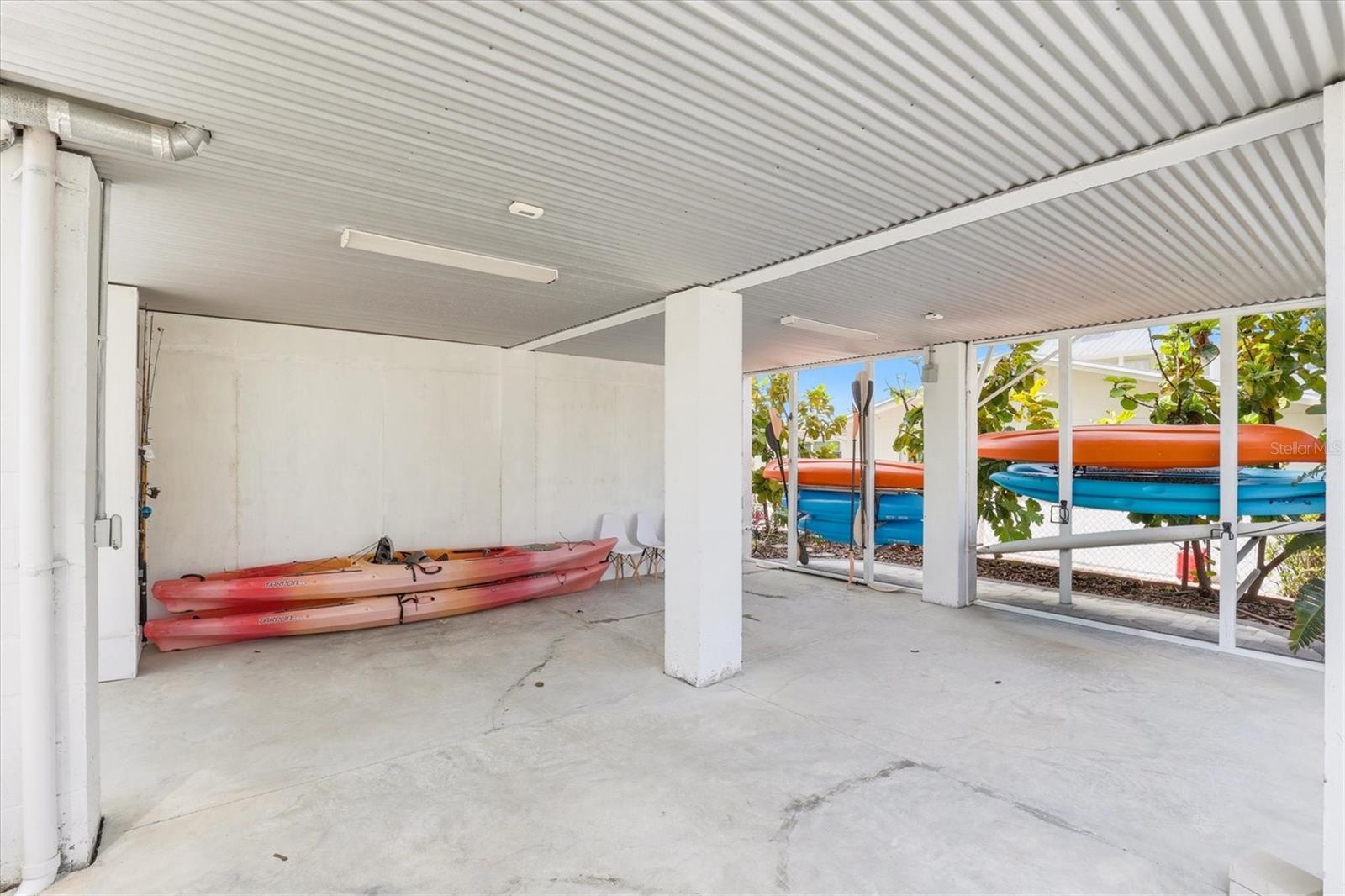 Image 85 of 95 For 14429 Birch Street