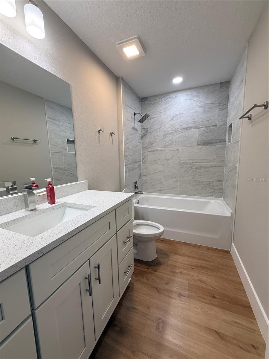 Image 23 of 25 For 2186 G Martinelli Boulevard