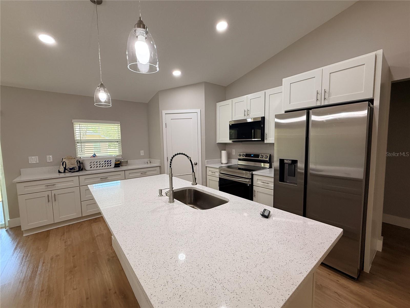 Image 8 of 25 For 2186 G Martinelli Boulevard