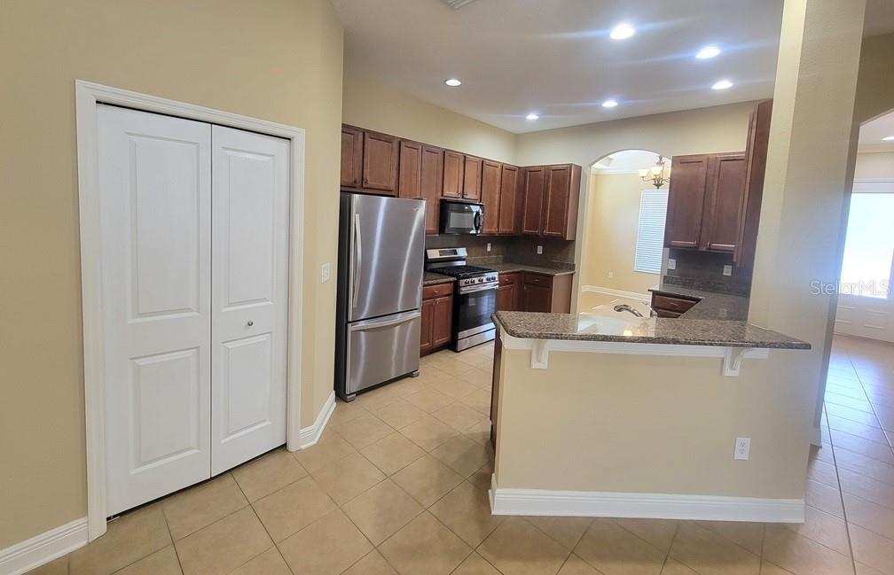 Image 11 of 36 For 10418 Fenceline Road