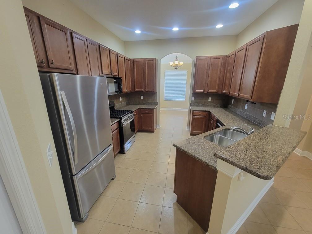 Image 12 of 36 For 10418 Fenceline Road