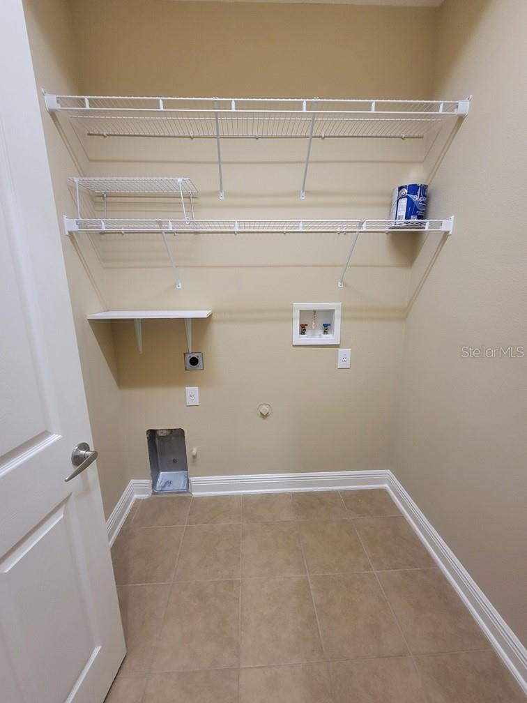 Image 16 of 36 For 10418 Fenceline Road