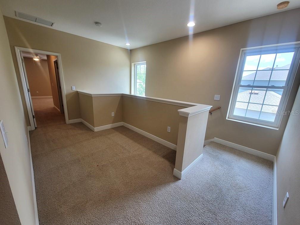 Image 18 of 36 For 10418 Fenceline Road