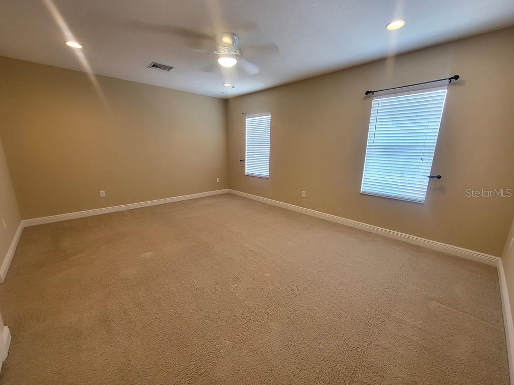 Image 19 of 36 For 10418 Fenceline Road