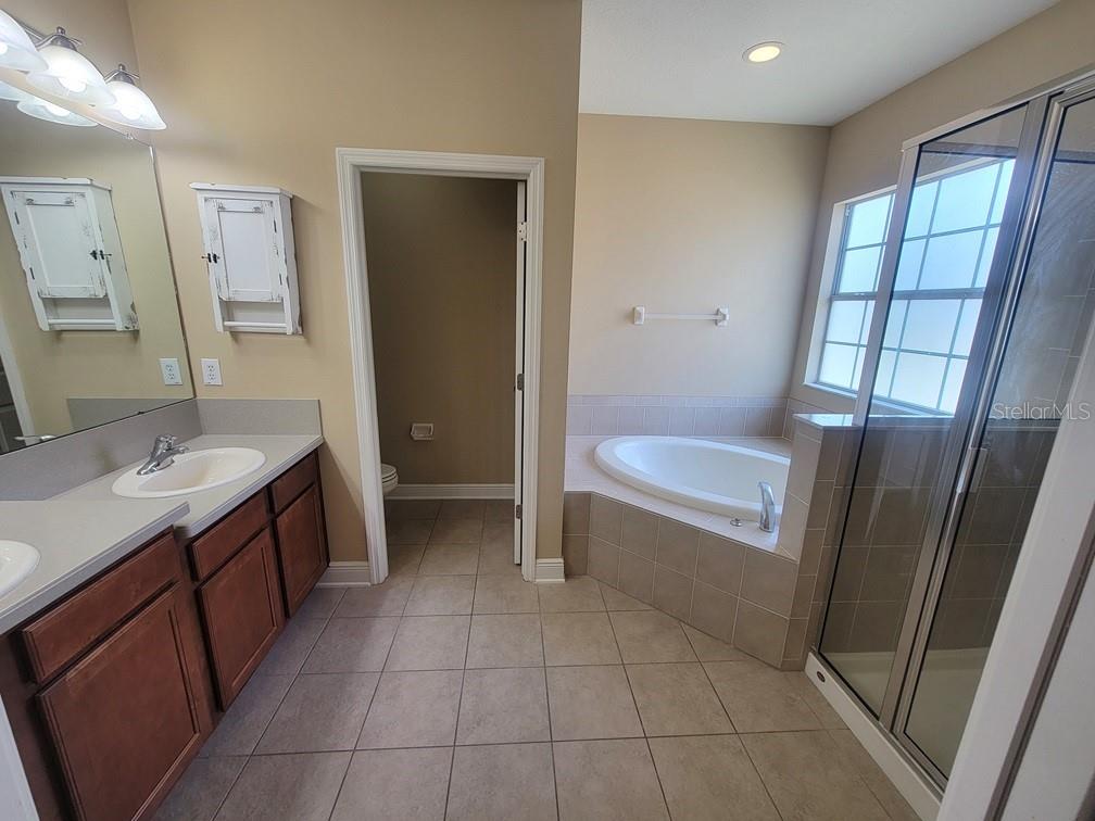 Image 26 of 36 For 10418 Fenceline Road