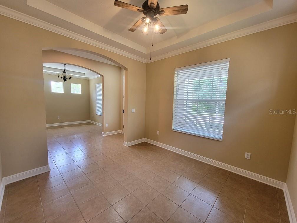 Image 5 of 36 For 10418 Fenceline Road