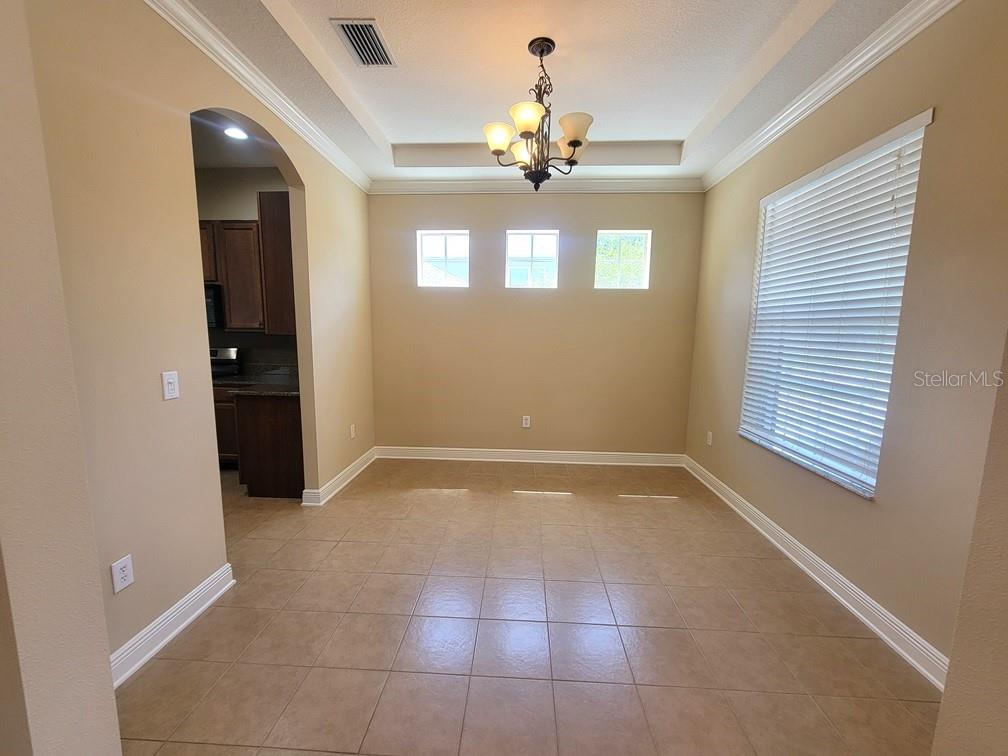 Image 6 of 36 For 10418 Fenceline Road