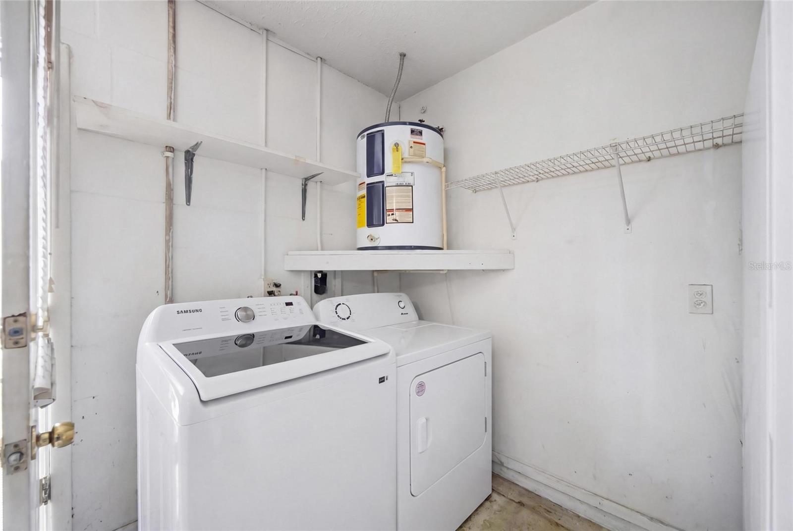 Image 19 of 33 For 1468 Greenview Avenue