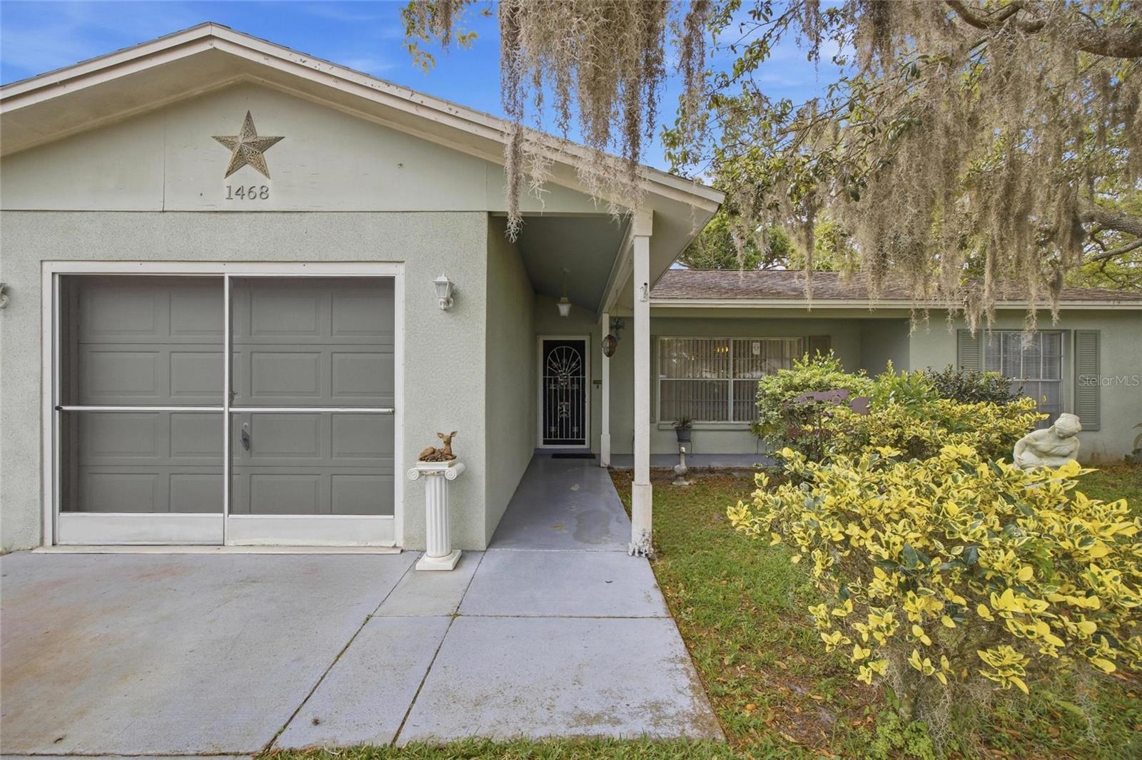 Image 2 of 33 For 1468 Greenview Avenue