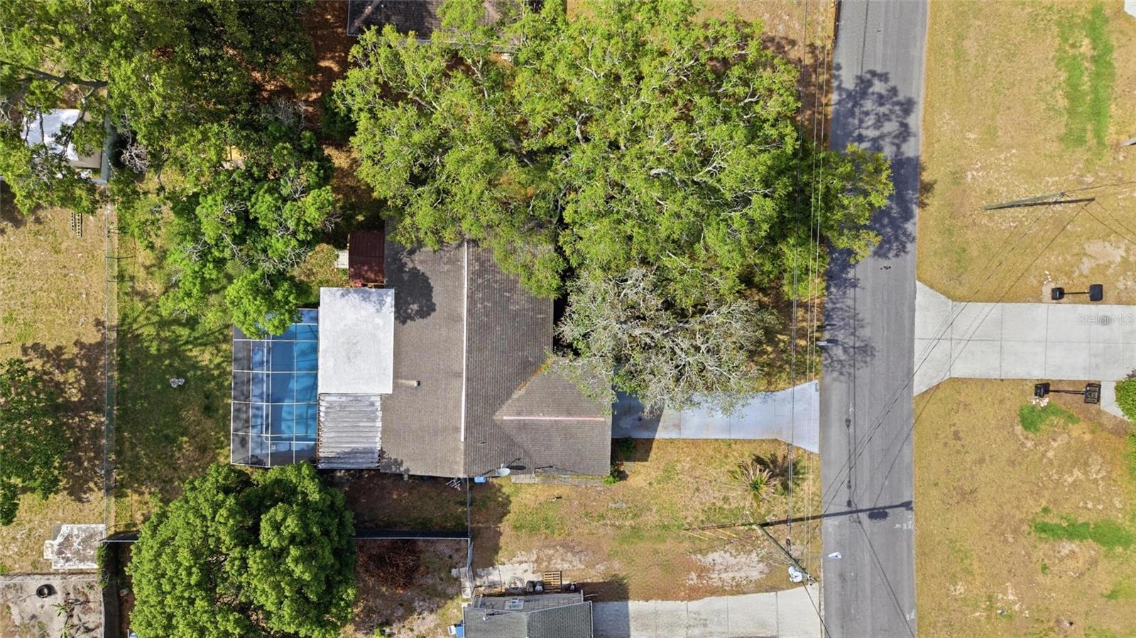 Image 26 of 33 For 1468 Greenview Avenue