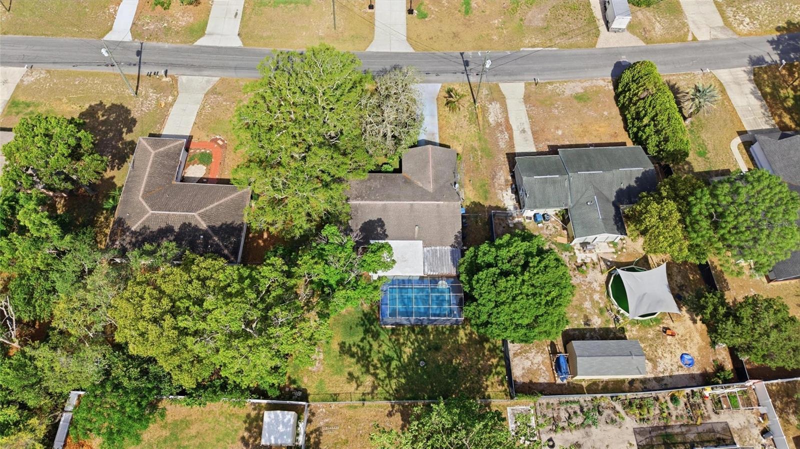 Image 28 of 33 For 1468 Greenview Avenue