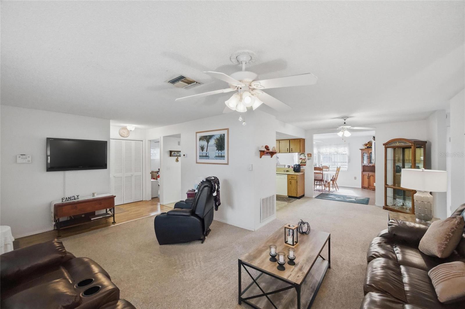 Image 6 of 33 For 1468 Greenview Avenue