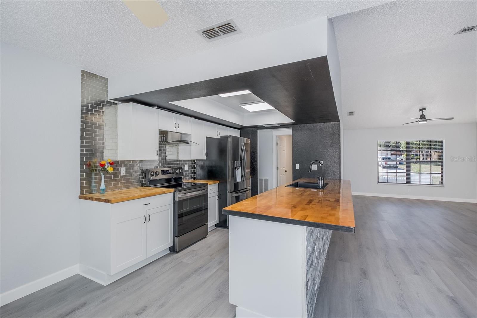 Image 16 of 55 For 8285 Galgano Lane